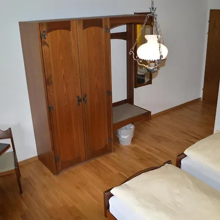 Hotel Hirschen 3*