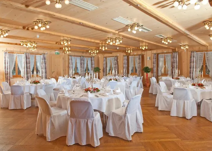 Szálloda Hirschen 3*