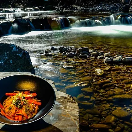 Hirschen Szálloda 3*